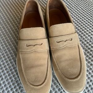 Allen Edmonds slide on shoes in size 11.5